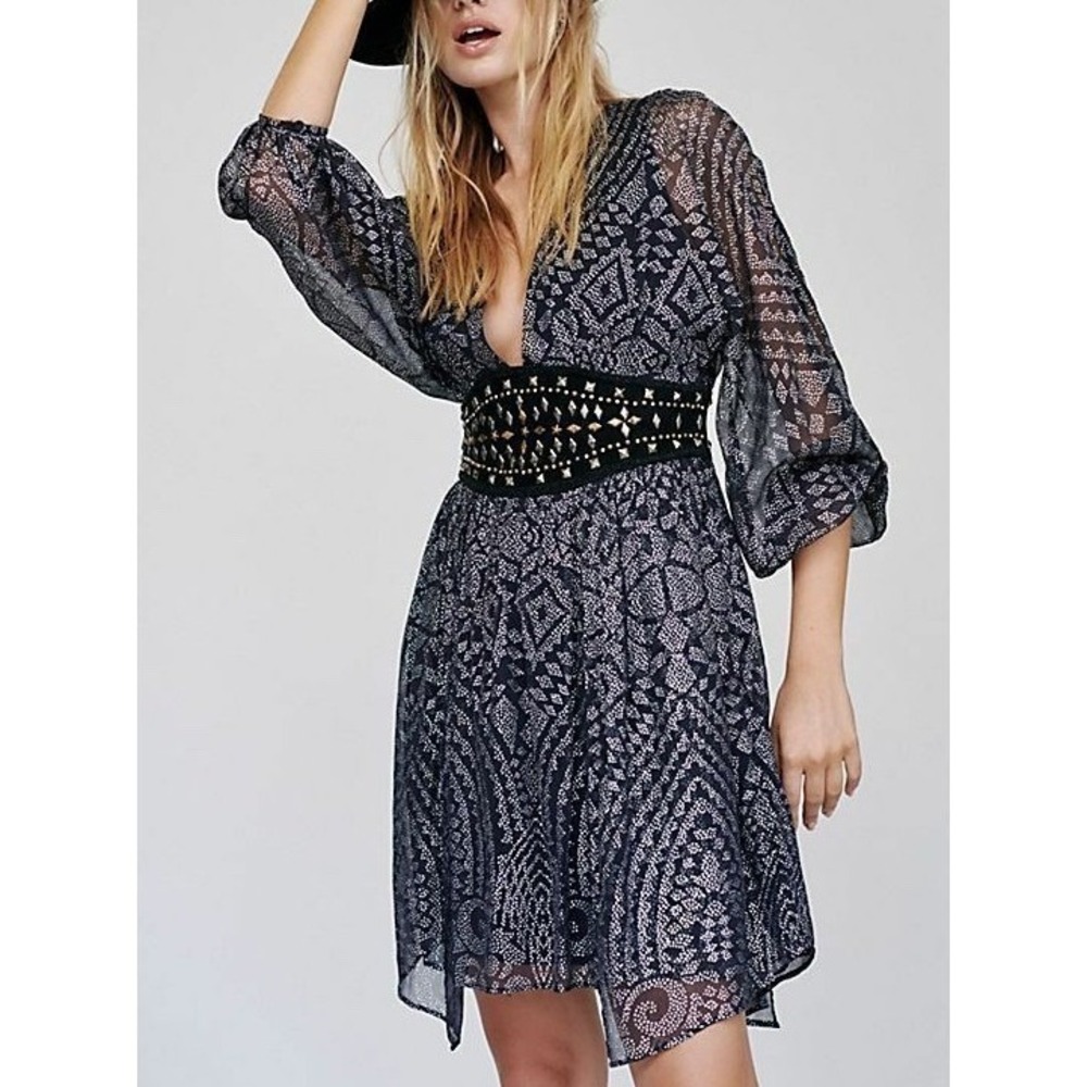 Free People NWOT Moonbelt Mini Dress Navy Silver Black Festival Size 2 Boho Chic